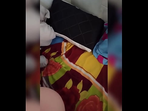 ❤️ Mwenzangu anakaa peke yake nyumbani kwa sababu mume wake anaenda likizo na mimi huchukua nafasi hiyo kumlamba na kumjaza maziwa. Ngono ❌️❤